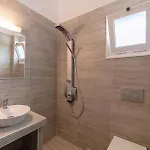 Aithrion 1 *