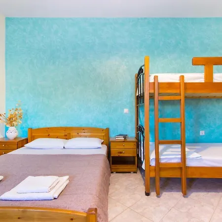 Hotel Aithrion 1 *
