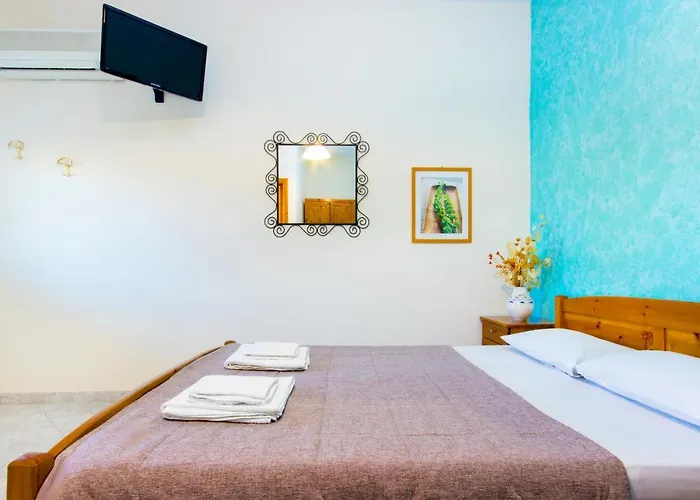 Aithrion 1 Hotel *